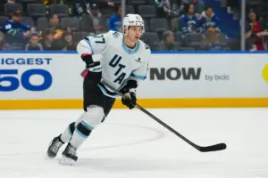 Peterka traded to Bruins by Mammoth for 2 1st-round picks