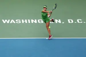 Canada's Leylah Fernandez exits D.C. Open with second-round loss to Eala
