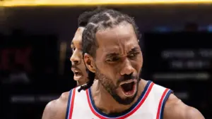 Latest on Kawhi, Draymond’s deal + building the best $100M rosters with Tom Haberstroh