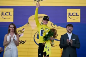 Tour de France Femmes steps out of Pogacar’s shadow to showcase truly compelling racing | Jeremy Whittle