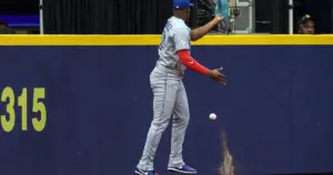 Sánchez holds himself accountable for LF mistakes; Vladdy to begin rehab games