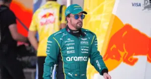 Fernando Alonso: What's the latest on Aston Martin driver's future as he weighs up retirement or new contract to stay in F1 in 2027?